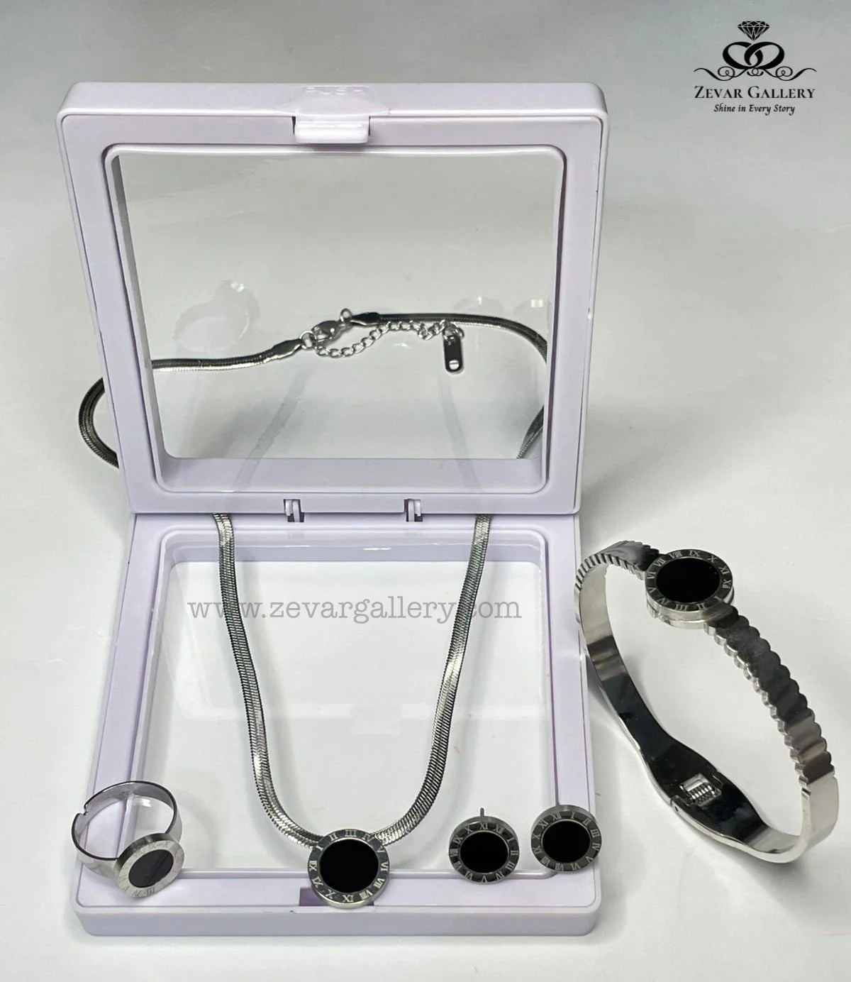 Elegant Silver Roman Clover Set for Women – Stainless Steel Jewelry with Necklace, Bracelet, Earrings and Ring